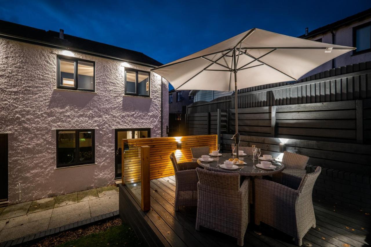 Rockside - Luxury 1 Bedroom Home With Hot Tub, Central Location, Parking And Pet Friendly 윈더미어 외부 사진