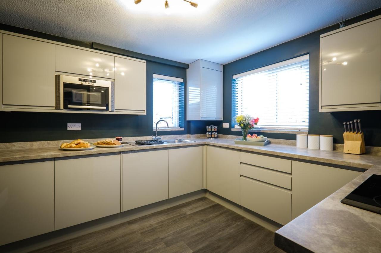 Rockside - Luxury 1 Bedroom Home With Hot Tub, Central Location, Parking And Pet Friendly 윈더미어 외부 사진