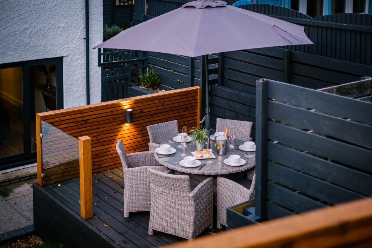 Rockside - Luxury 1 Bedroom Home With Hot Tub, Central Location, Parking And Pet Friendly 윈더미어 외부 사진